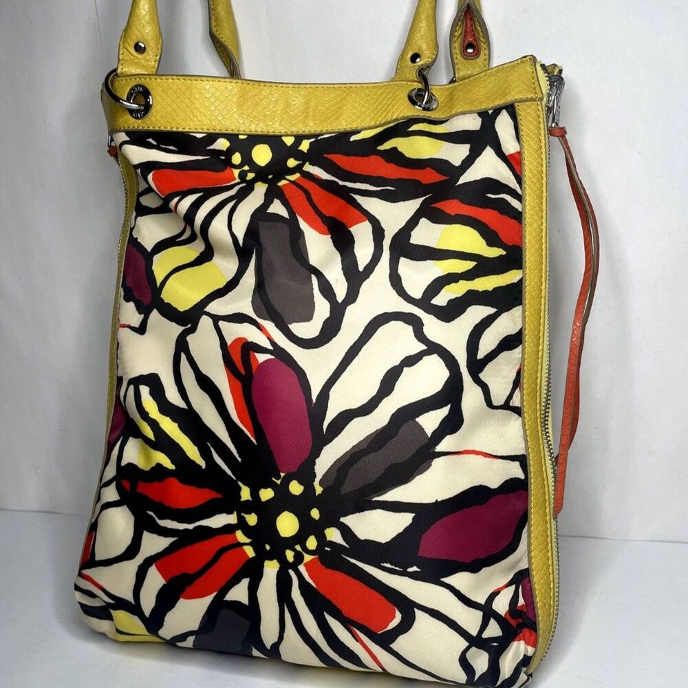 Relic Floral Yellow Reversible Tote Shoulder Bag Fabric Nylon Top Handle Zip - Picture 4 of 9